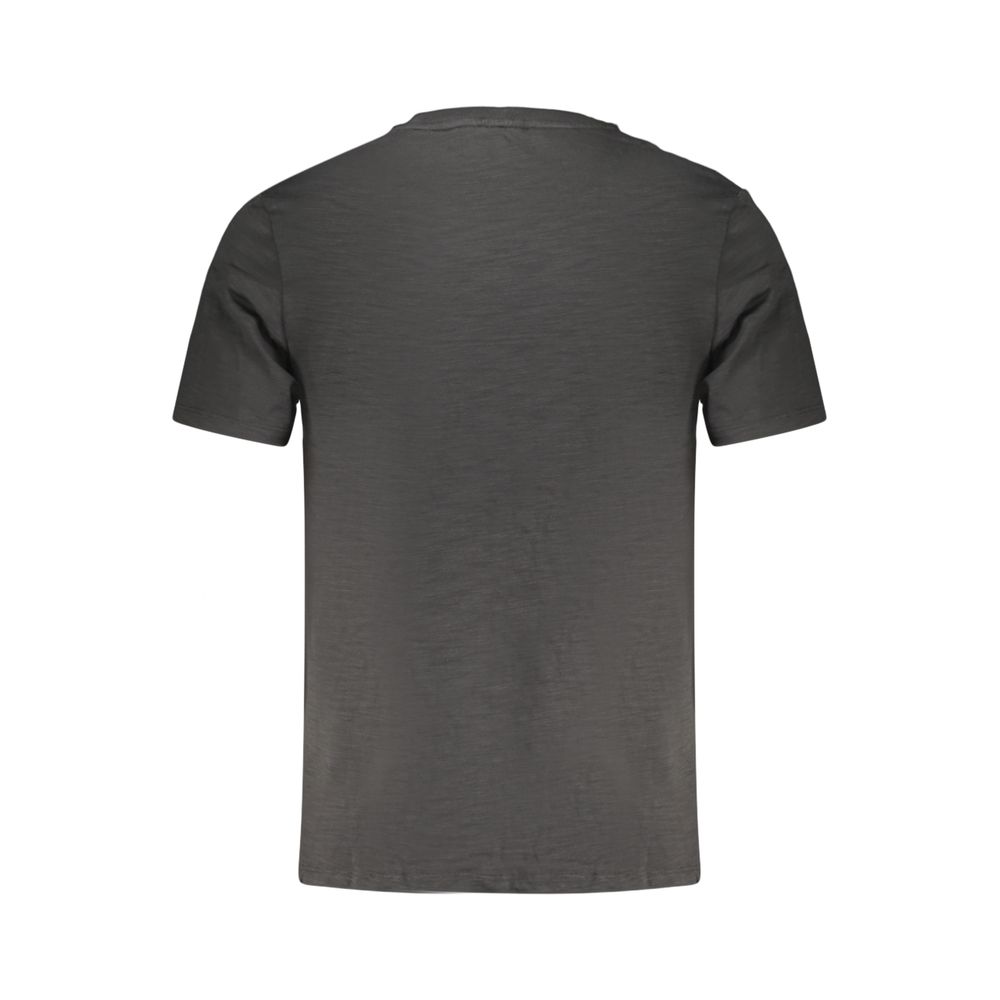 A black cotton men's t-shirt with short sleeves