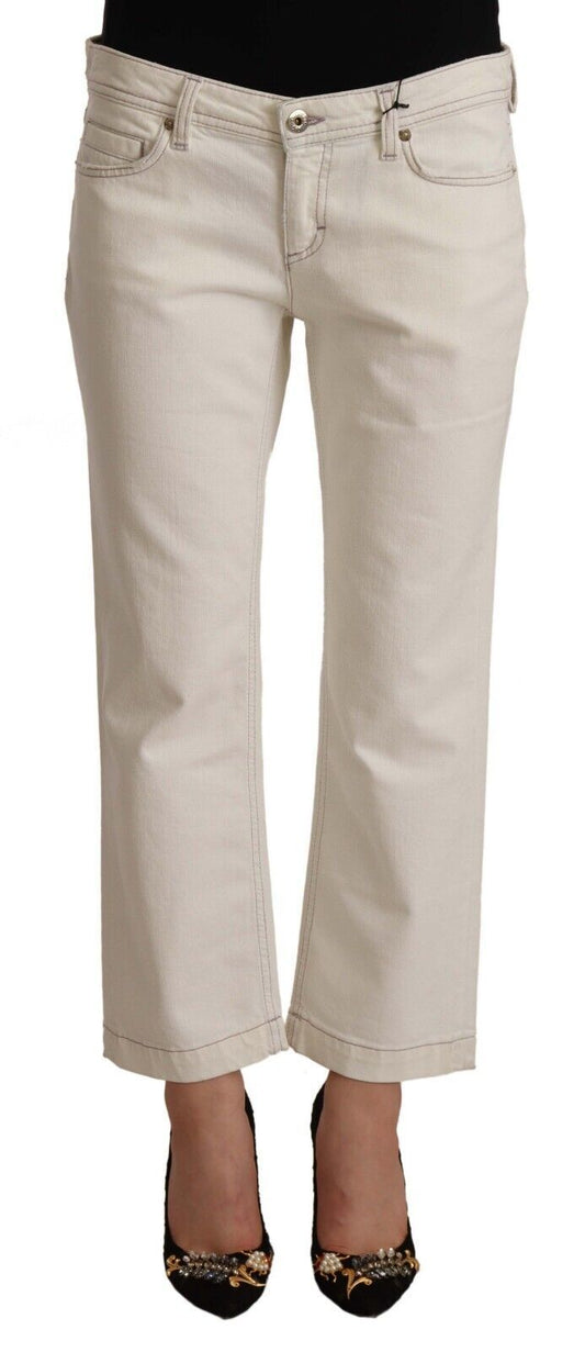 Jeans cropped chic en blanco roto de Dolce &amp; Gabbana: un imprescindible de la fashionista