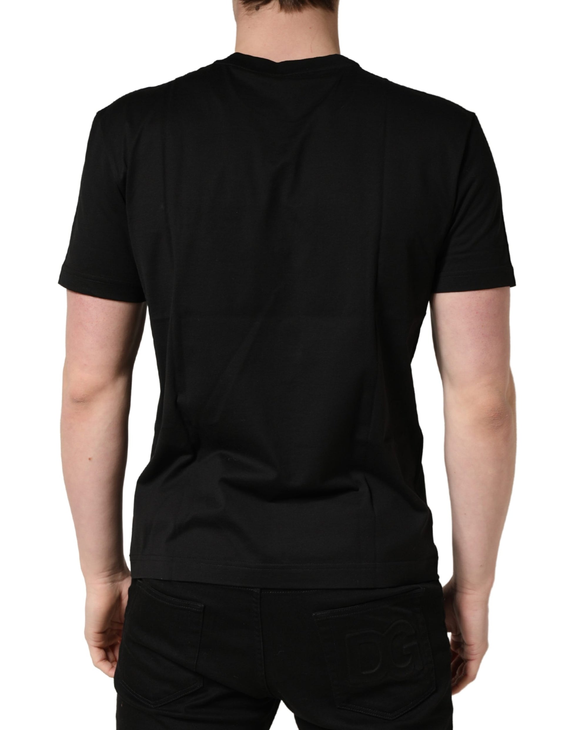 Black short sleeve t-shirt on a mannequin