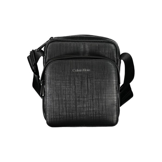 Elegante bolso de hombro negro de Calvin Klein con detalles en contraste