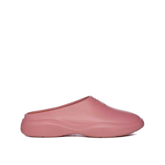 Mulas de goma suaves de Prada