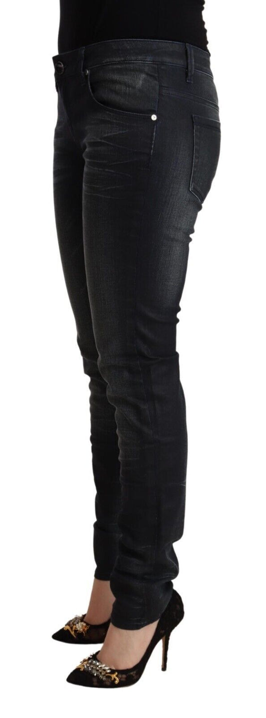 Woman wearing black pants and heels