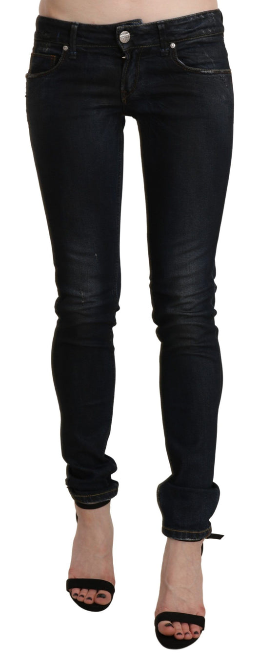 Pair of women's jeans on a mannequin