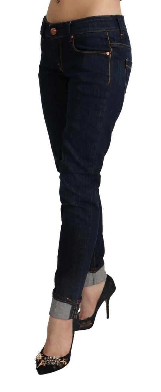 Woman wearing blue jeans
