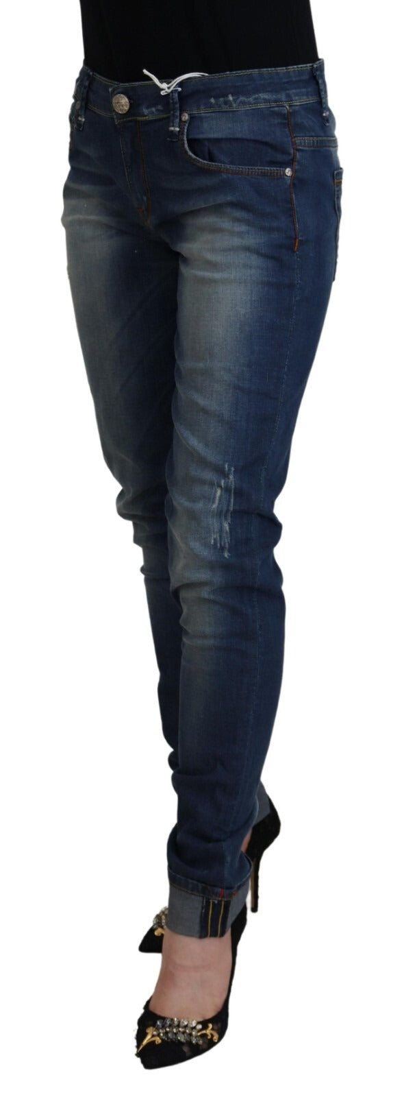 Woman wearing blue jeans