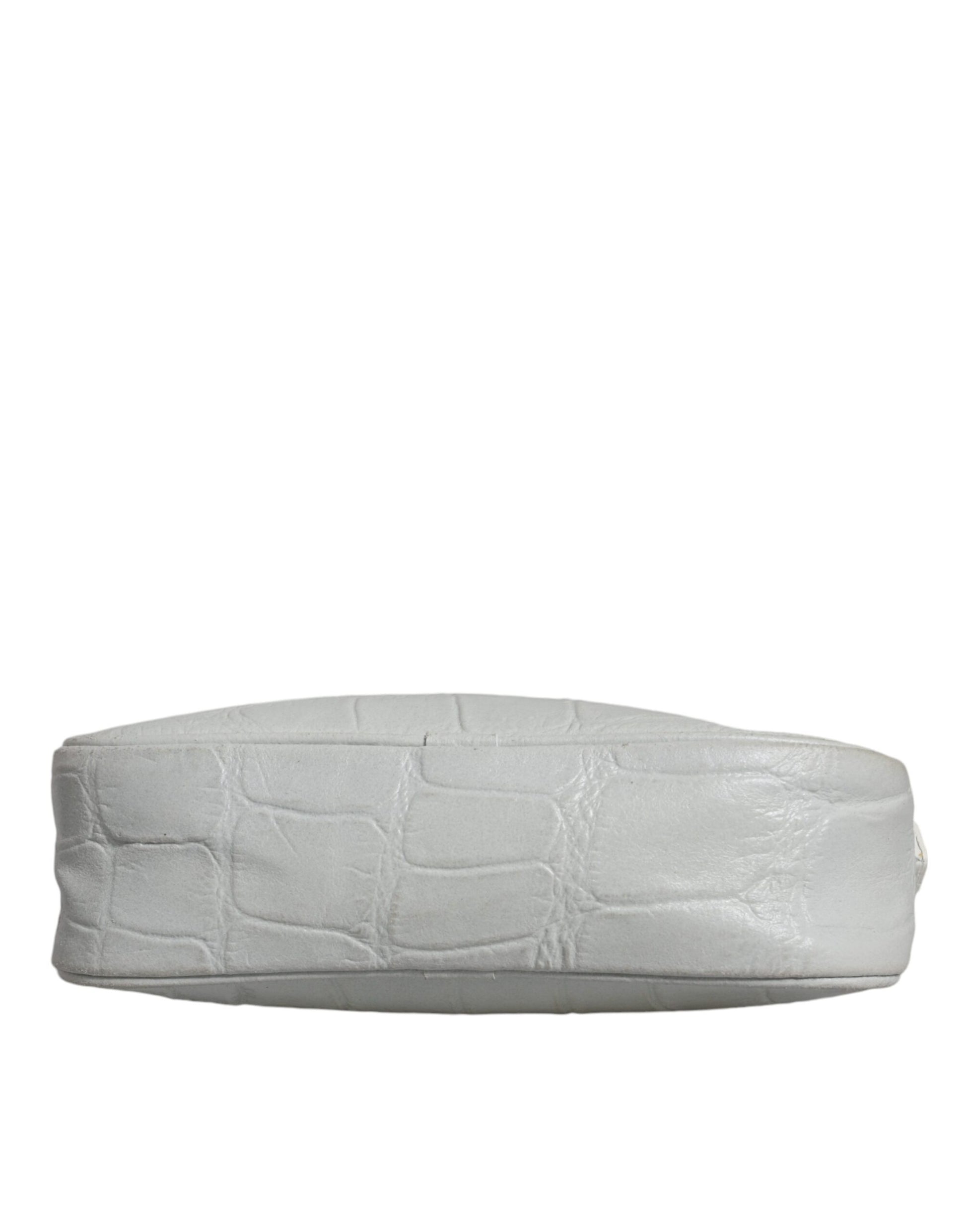 Rectangular object with ridged surface