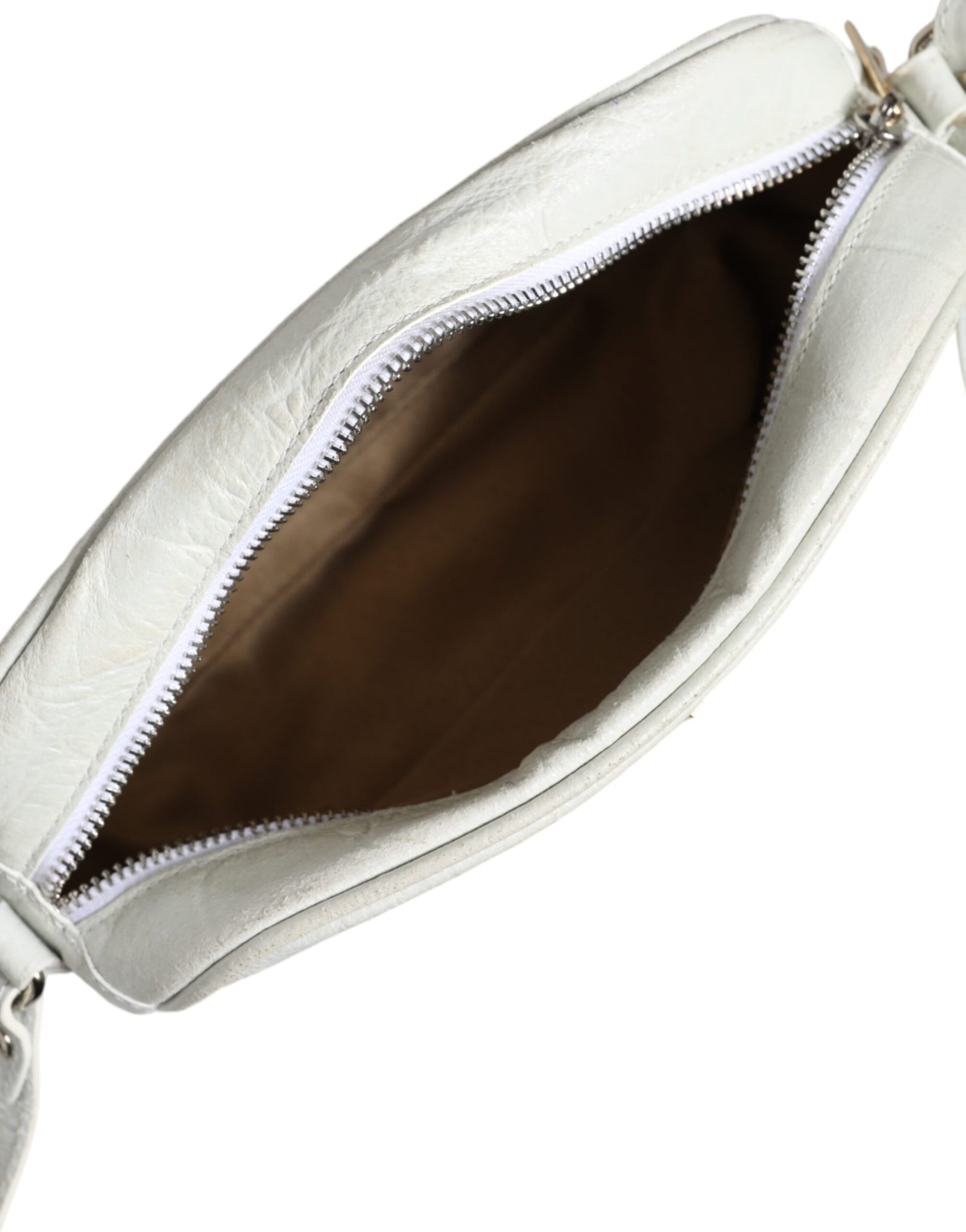 Open purse with zippered compartment
