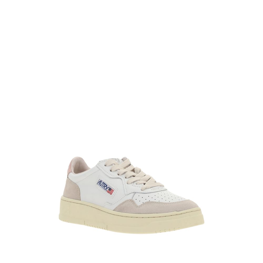 White sneaker with tan sole
