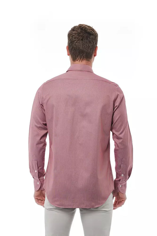 Mannequin torso in pink shirt