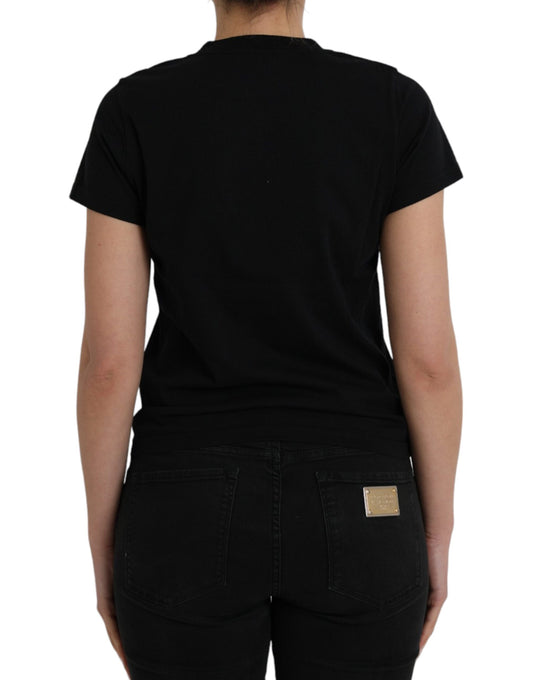 Black t-shirt on a person