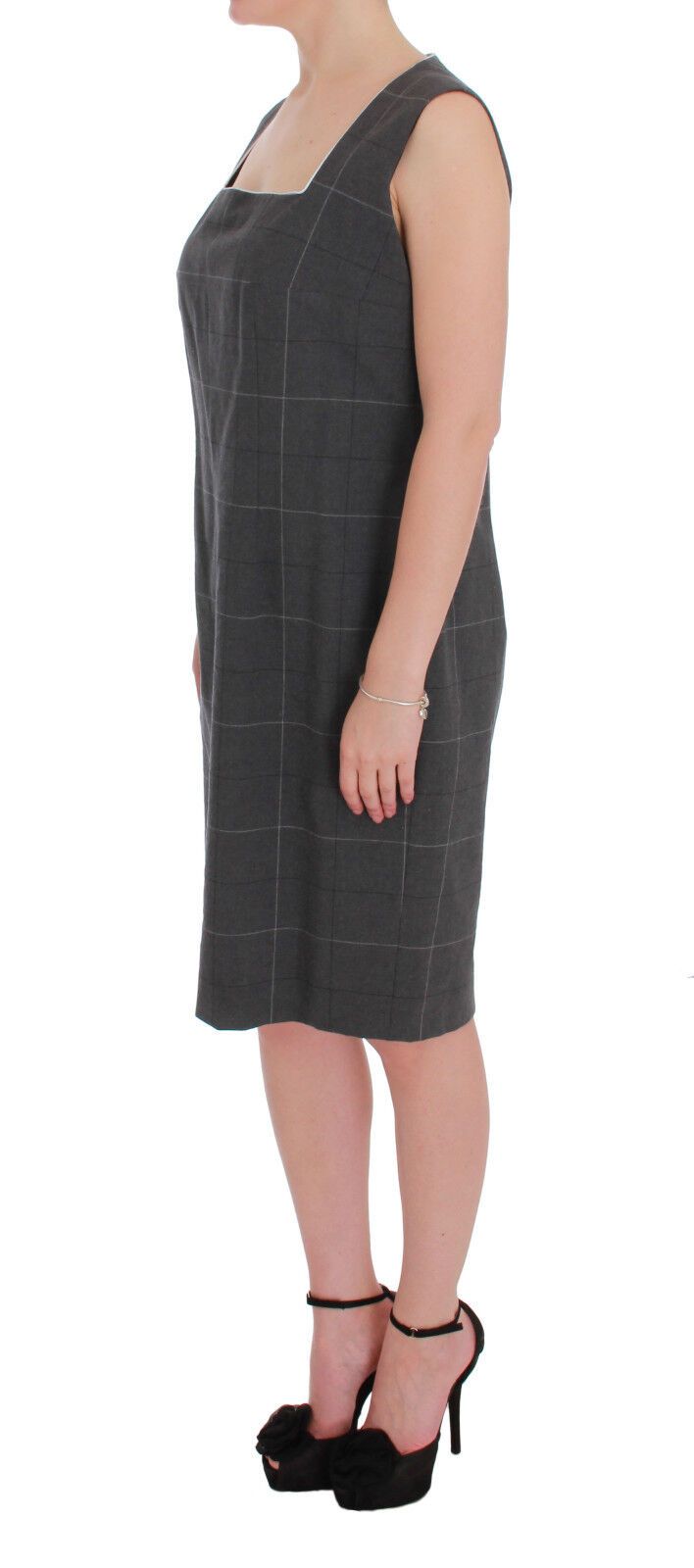 A gray checkered cotton blazer dress set suit with a V-neckline
