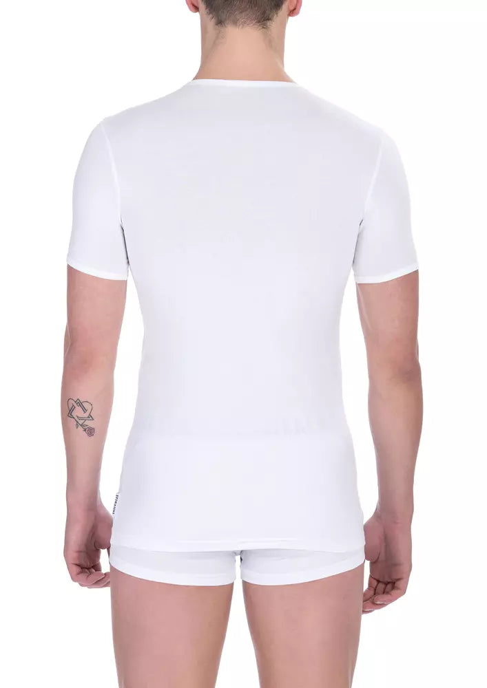 White sleeveless shirt on a mannequin torso
