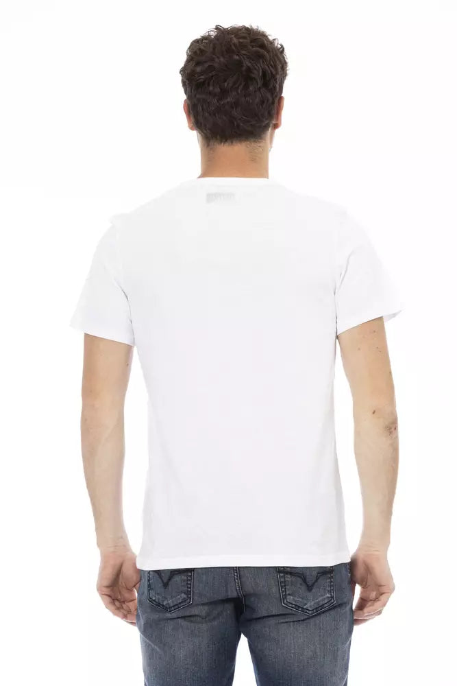 Man wearing white t-shirt and blue jeans