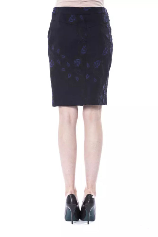 Skirt on a mannequin