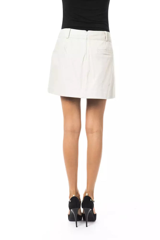 White skirt on a mannequin