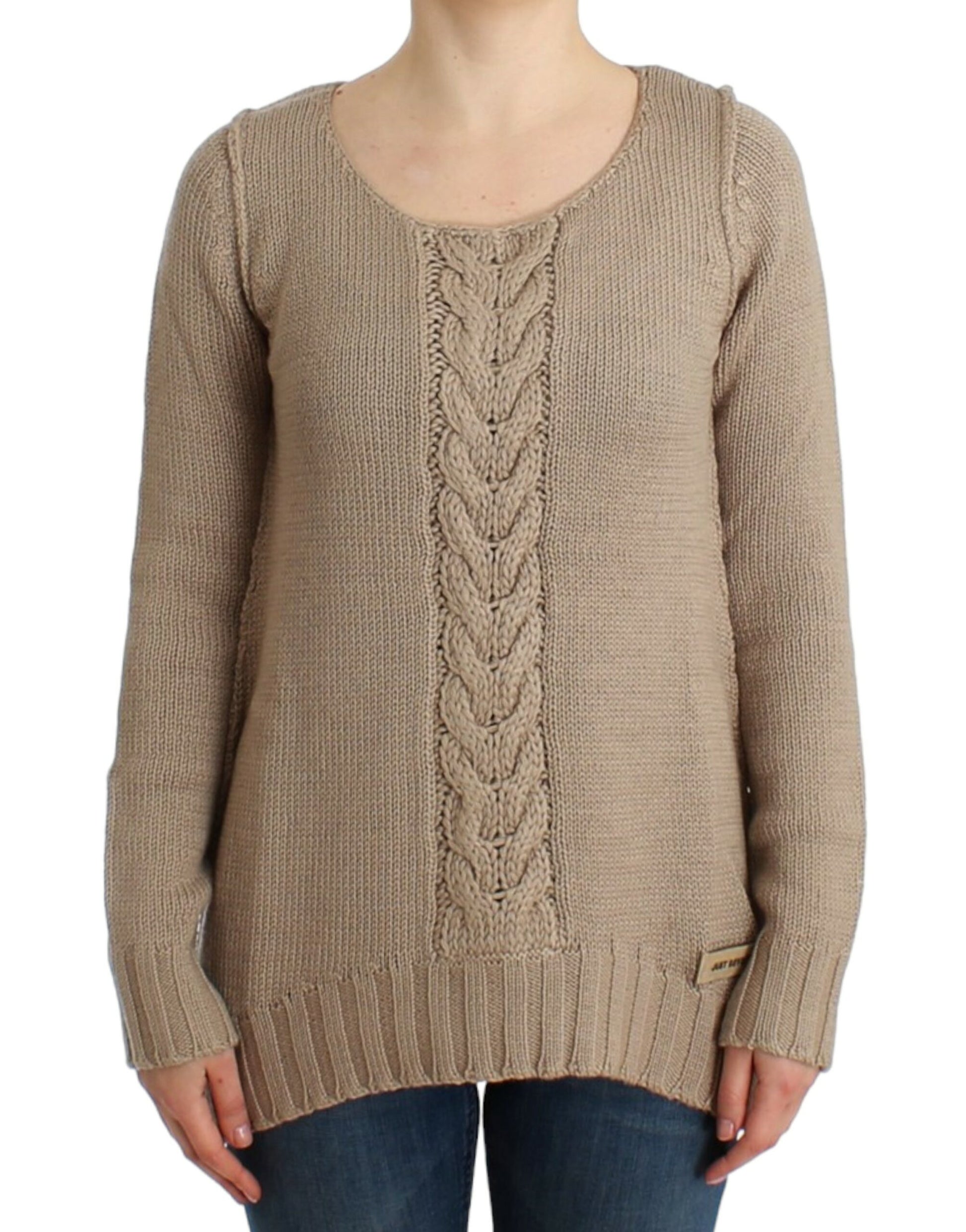 Long sleeve knit sweater in neutral color