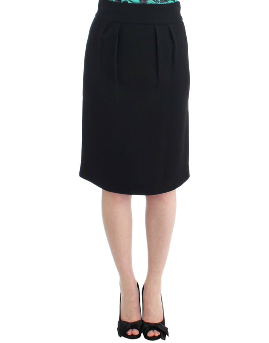 Black pencil skirt with pleats