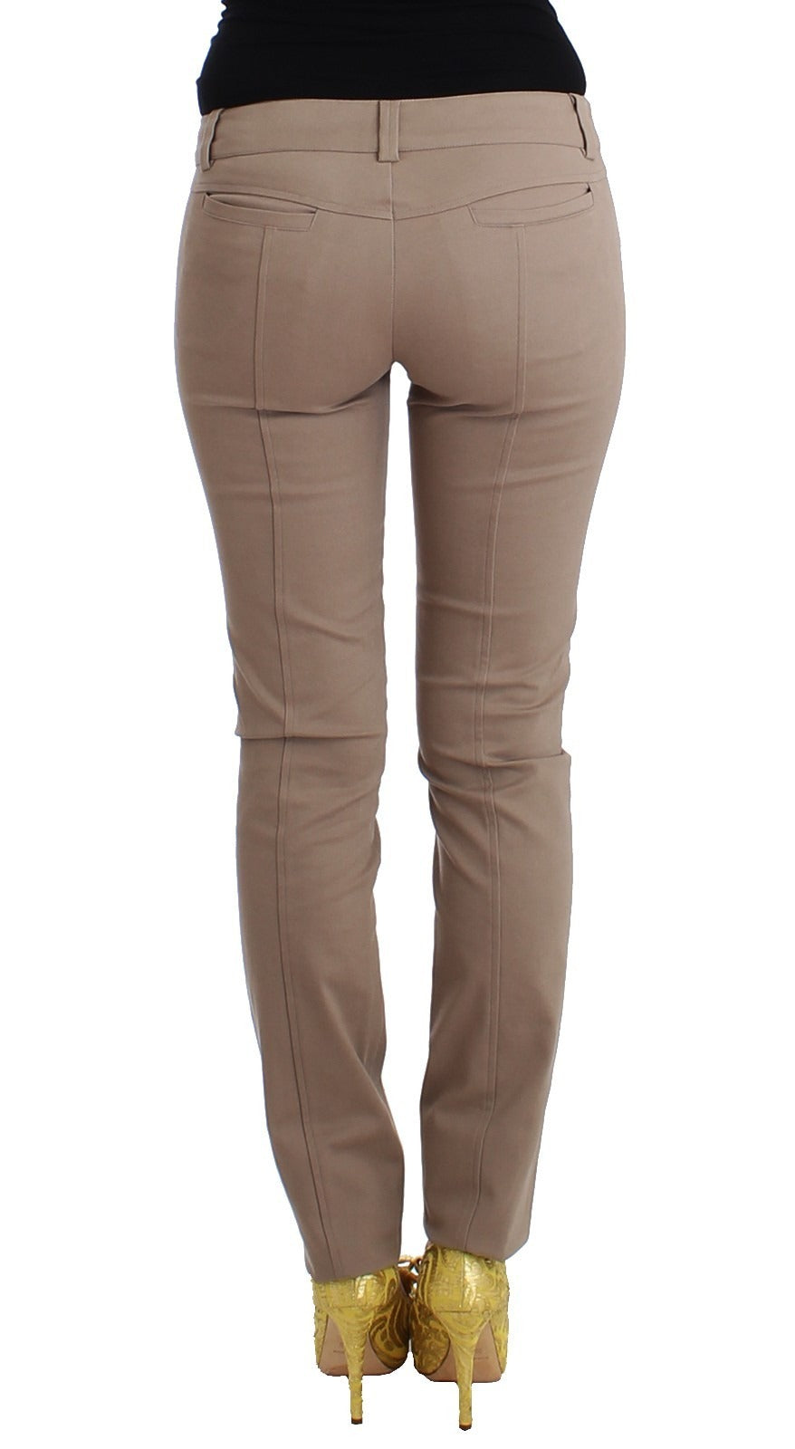Tan chino pants with slim fit, straight leg and high waist