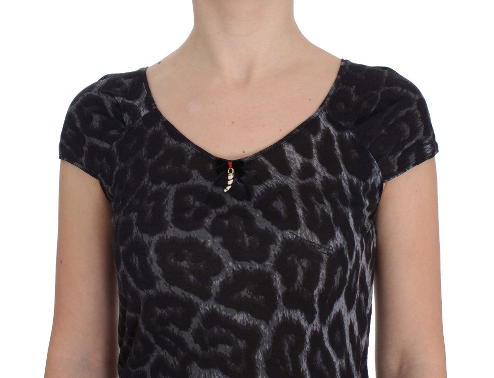 Black shirt with leopard print pattern