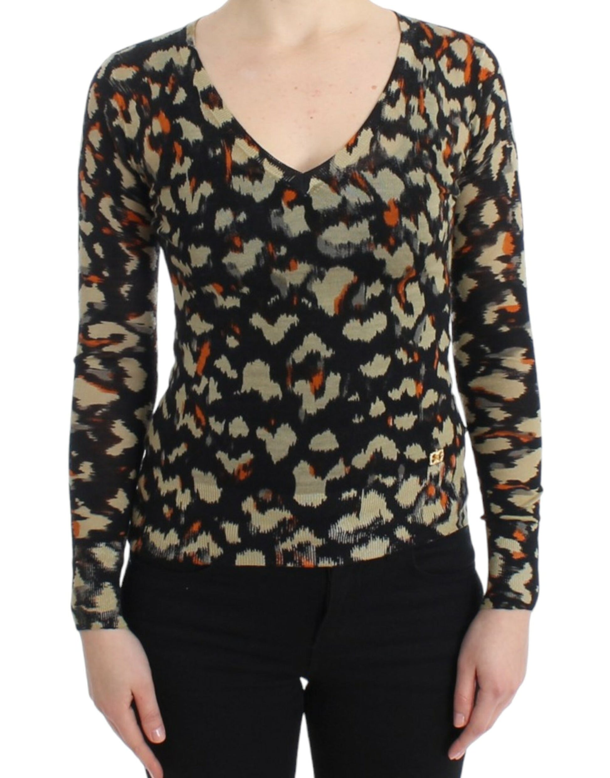 Long sleeve top with animal print pattern