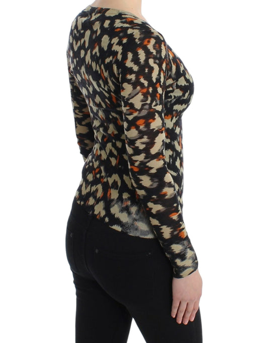 Long sleeve top with animal print pattern
