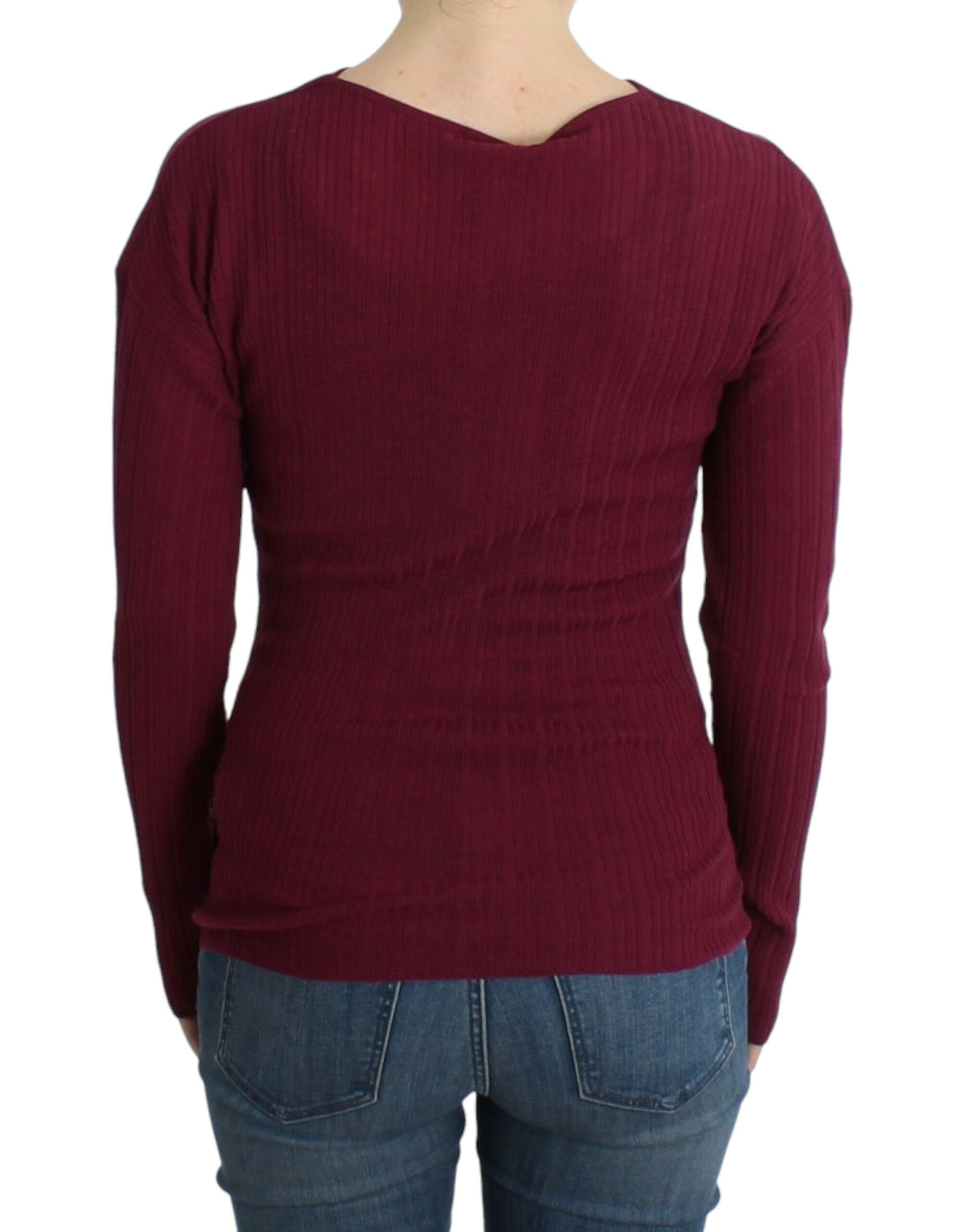 Long sleeve red sweater on a mannequin torso