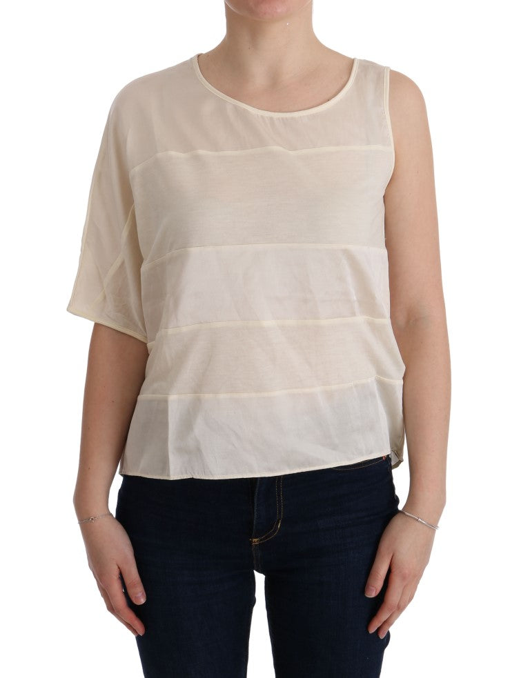 Woman wearing a sleeveless top