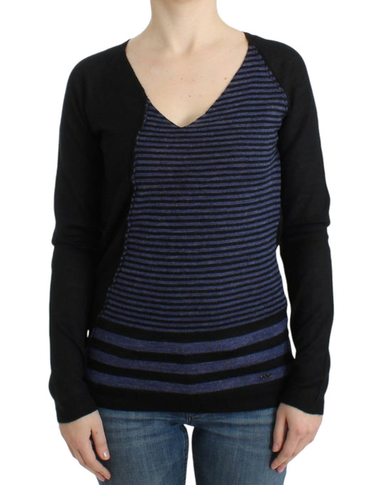 Long sleeve sweater with horizontal stripes