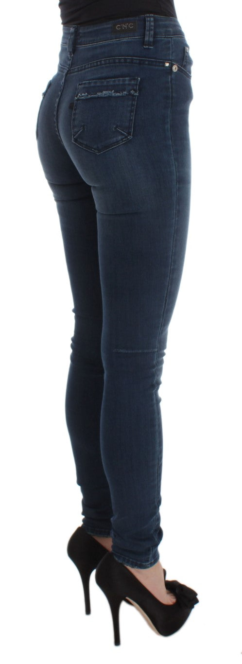 Woman wearing blue jeans