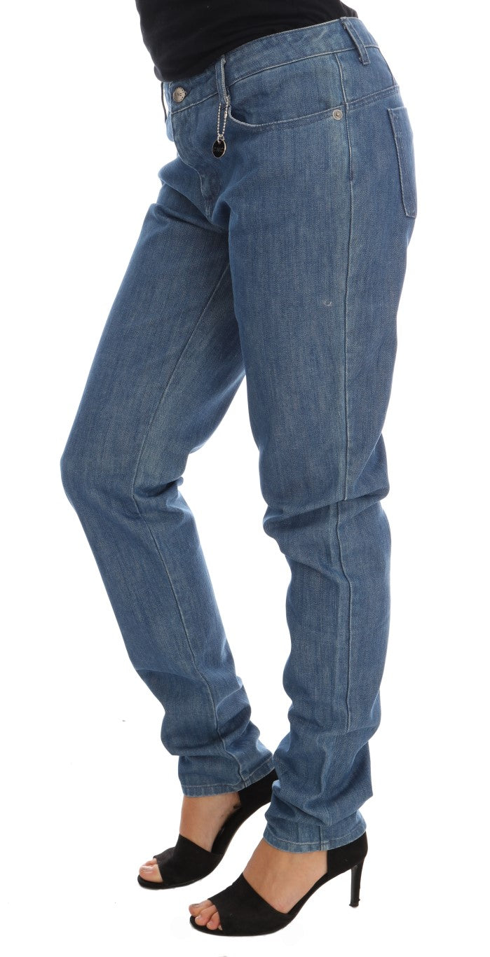 Woman wearing blue jeans