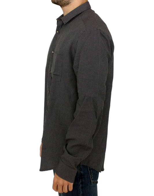 Man wearing long sleeve shirt