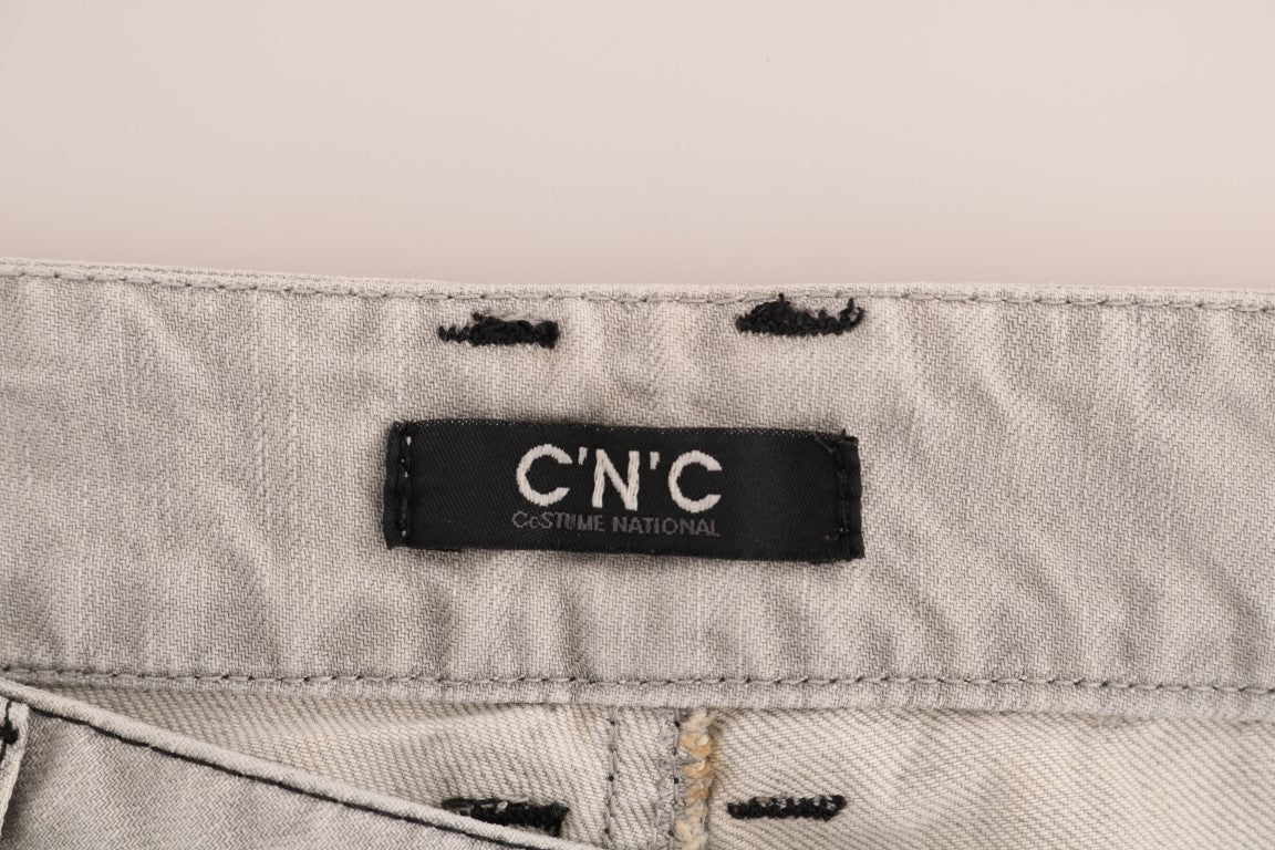 White label on fabric reading "C&A"