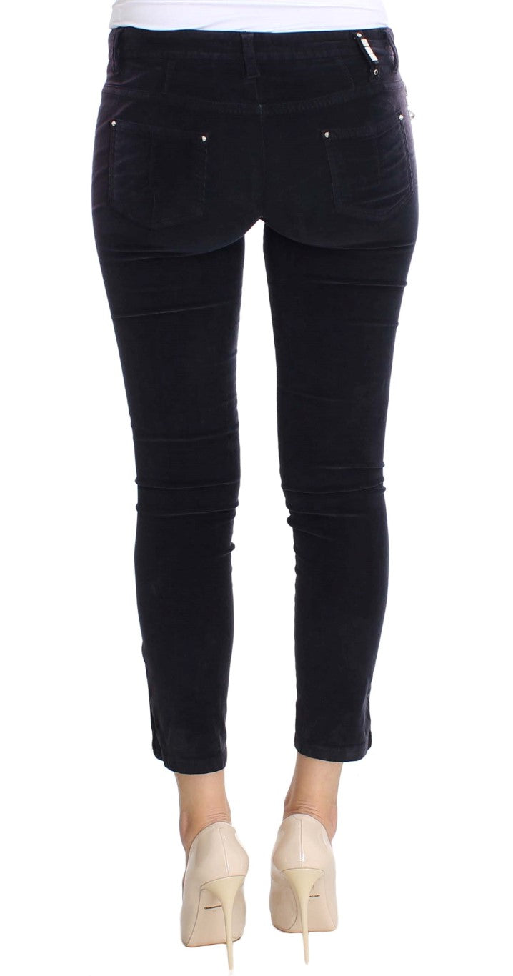 Pair of black skinny jeans on a mannequin