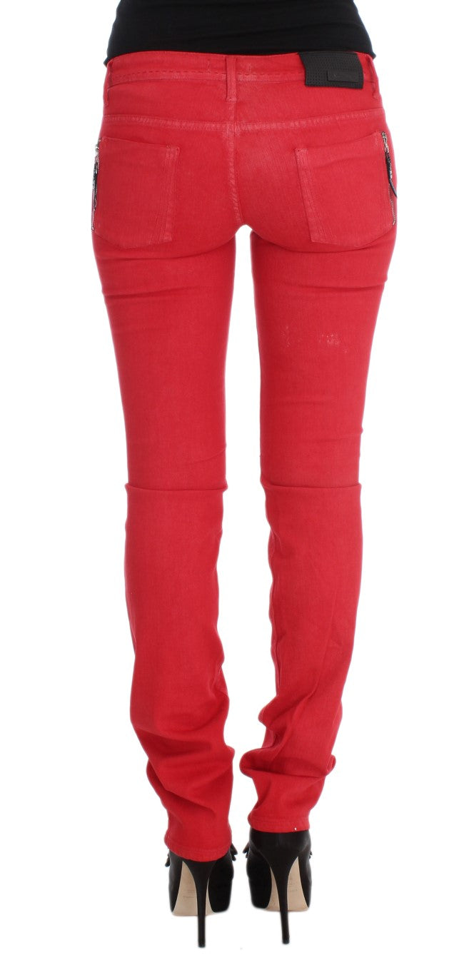Red skinny jeans on a mannequin