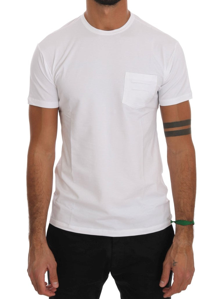 White t-shirt with pocket on front