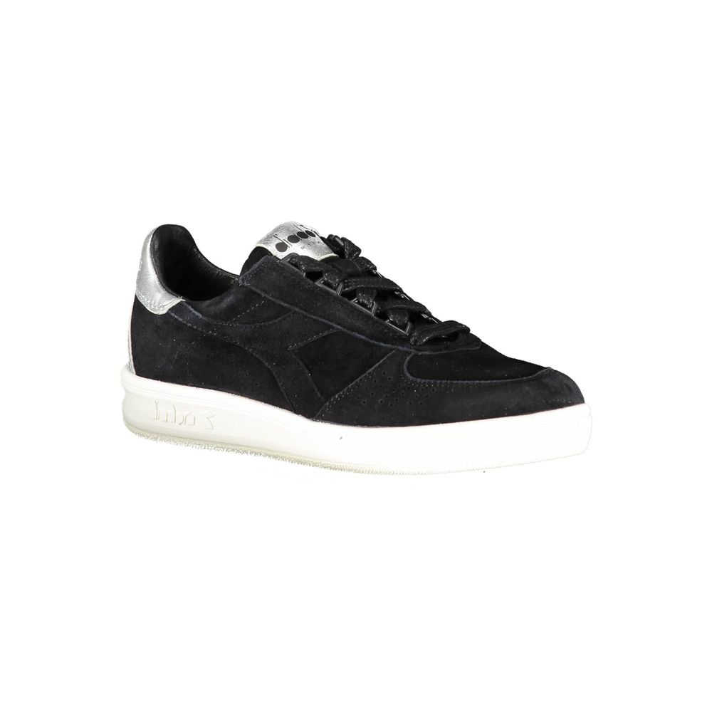 Black sneaker with white sole and laces