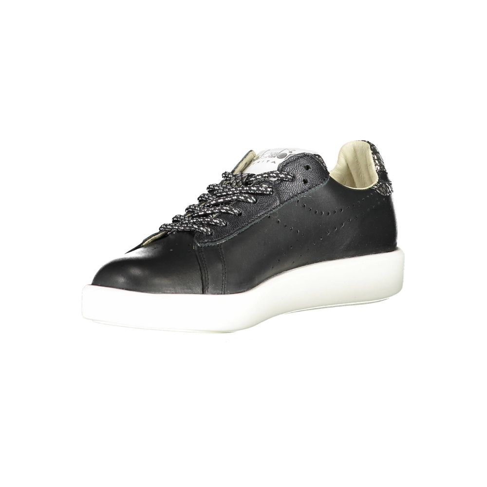Black sneaker with white sole and laces
