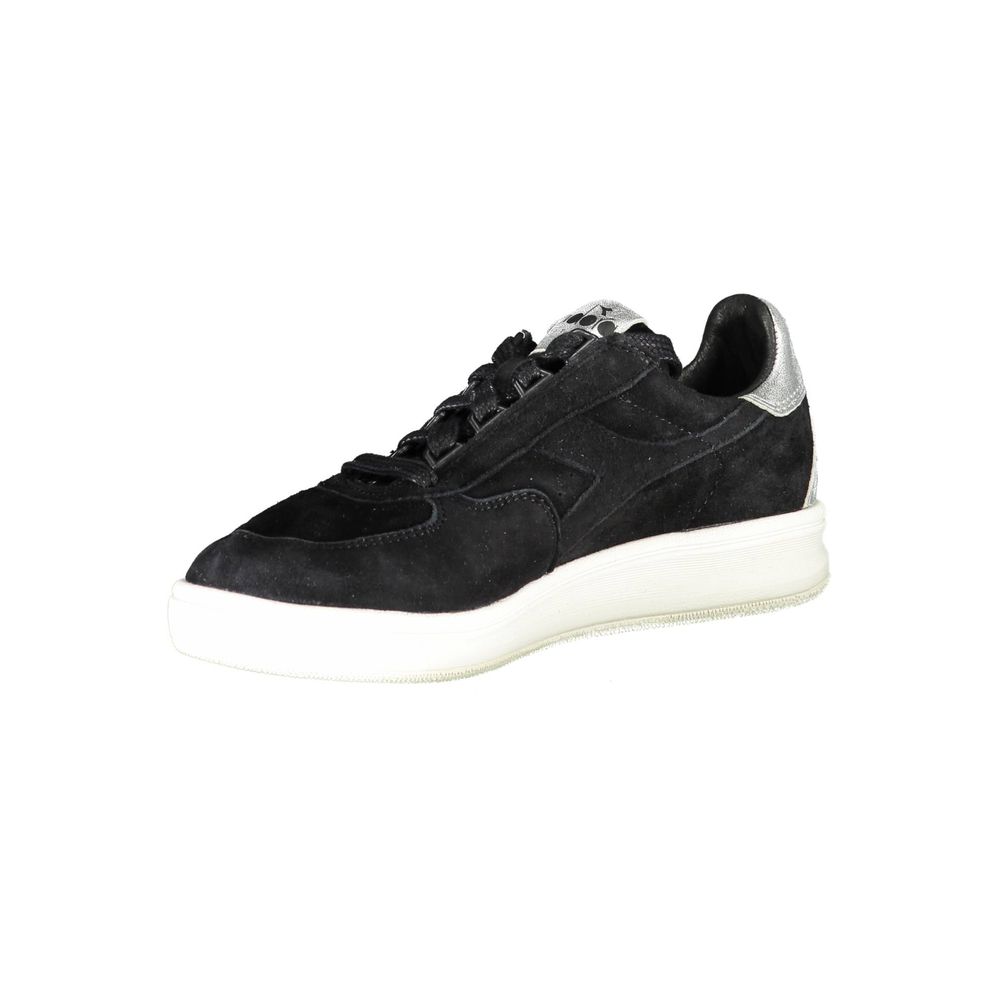 Black sneaker with white sole and laces