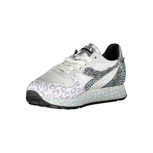 White and black sneaker with laces