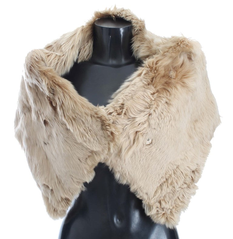 Fur vest on mannequin