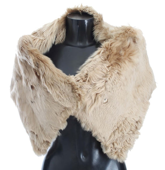 Fur vest on mannequin