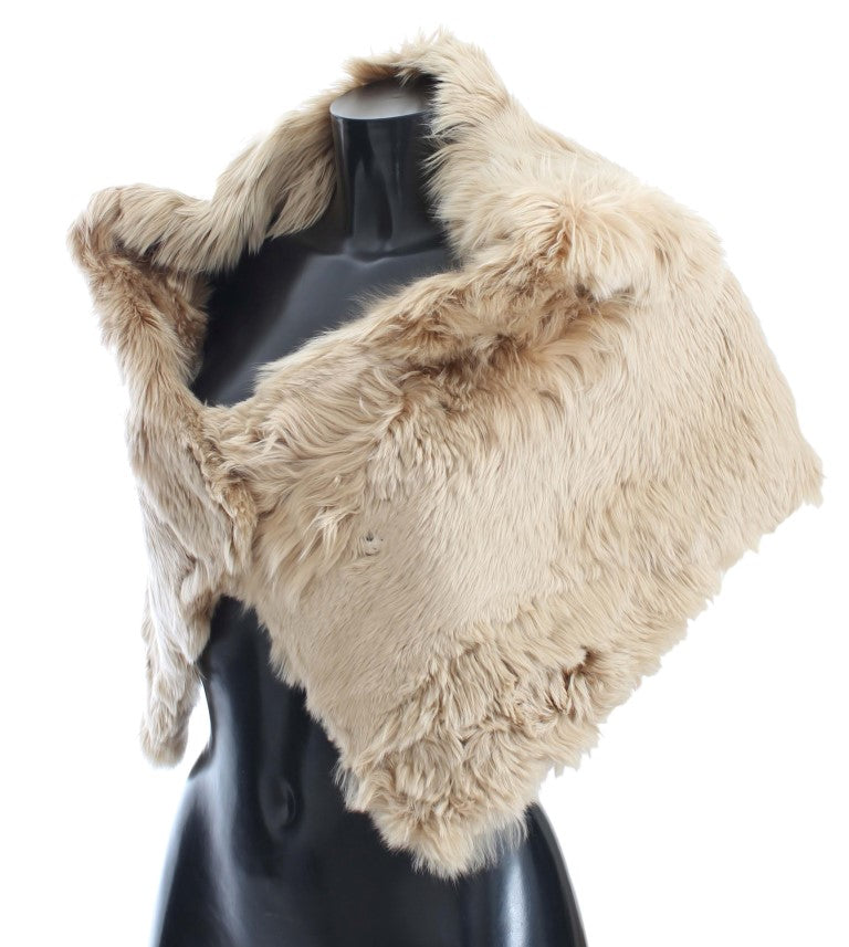 Fur vest on mannequin