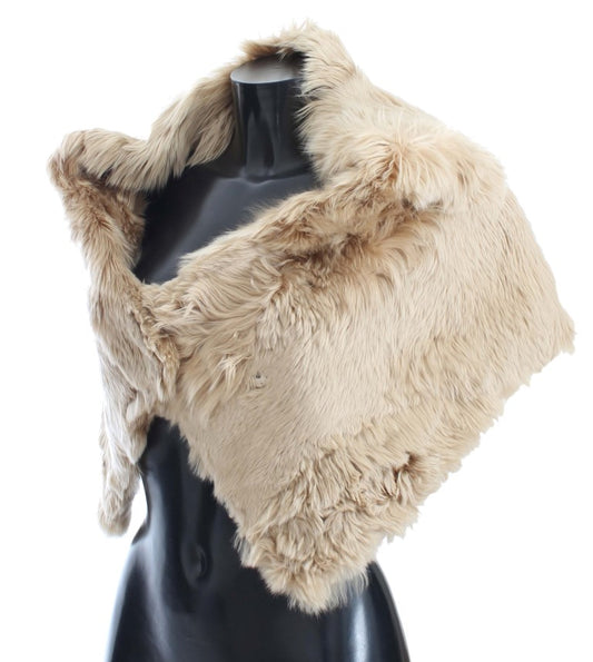 Fur vest on mannequin
