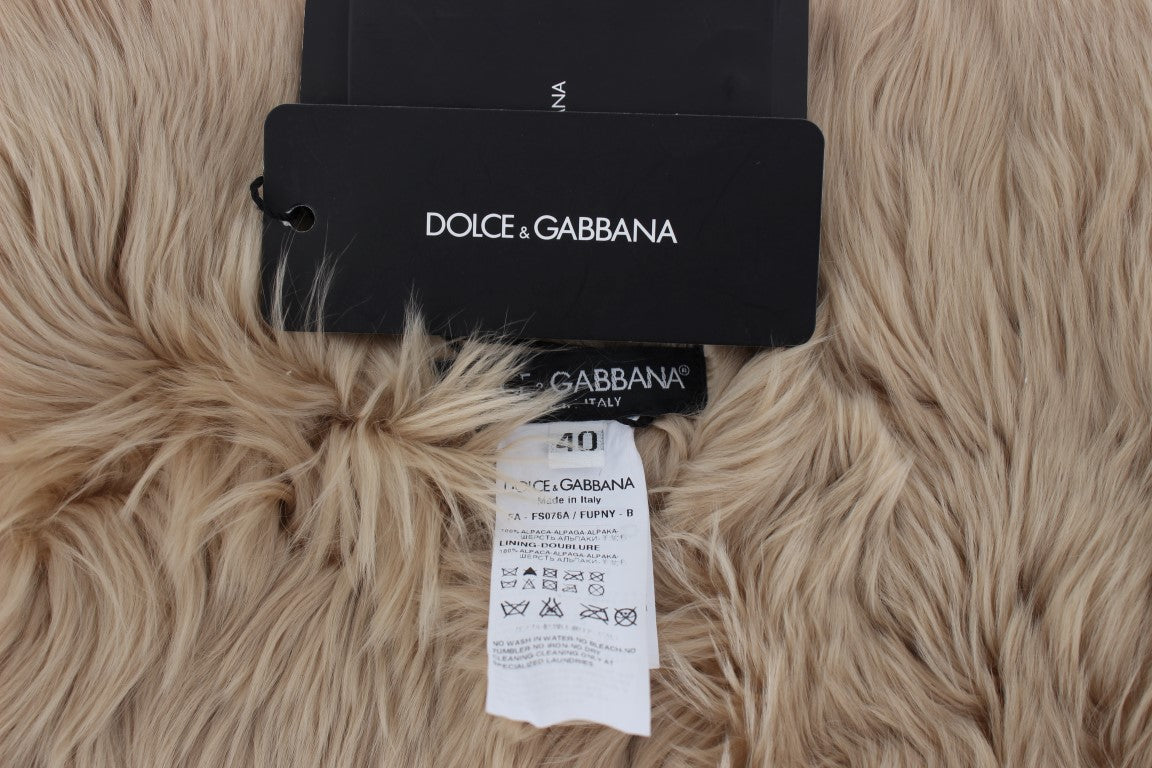 Black tag on furry surface