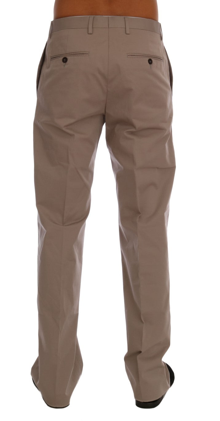 Tan cargo pants with pockets on sides