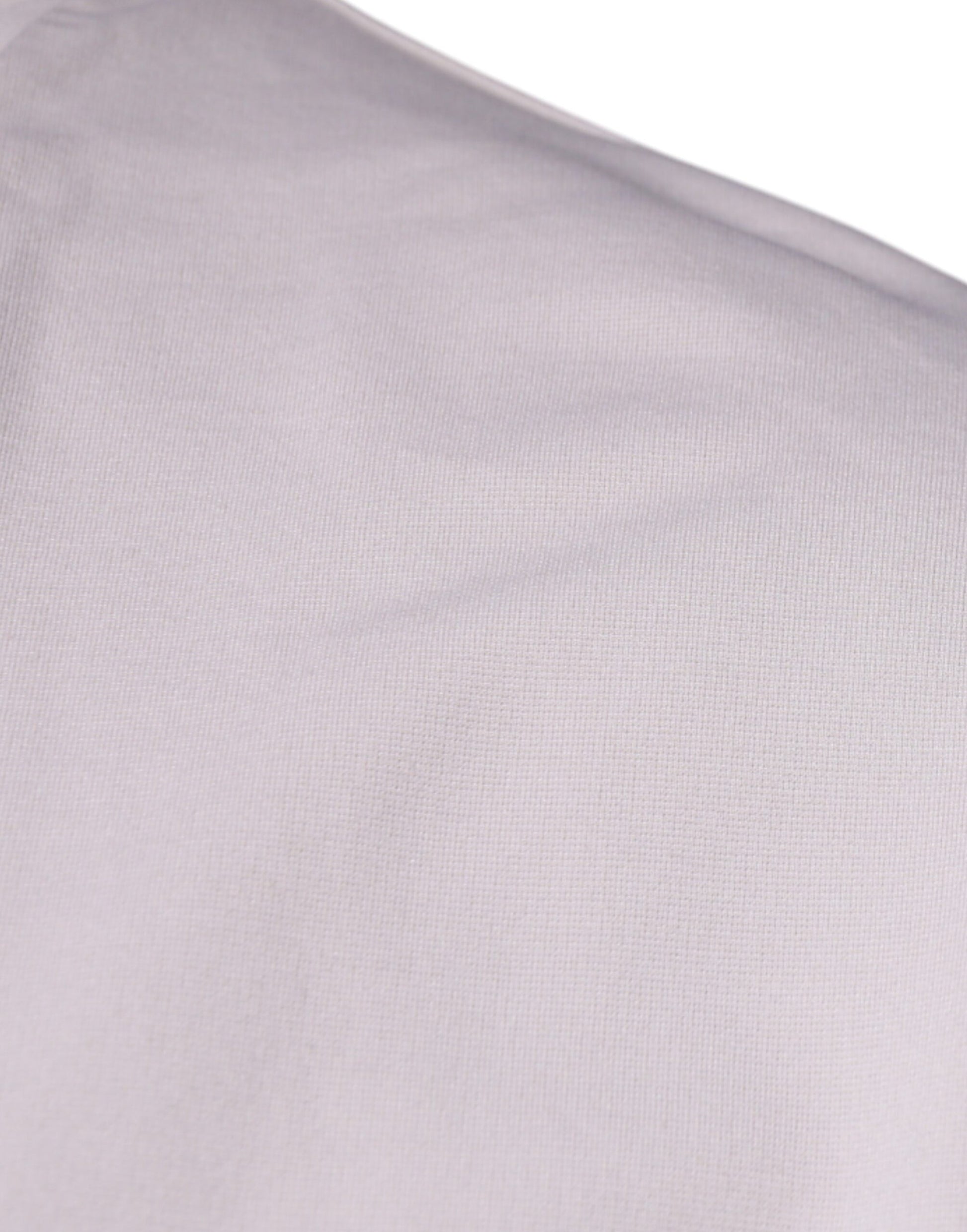 White fabric with horizontal lines
