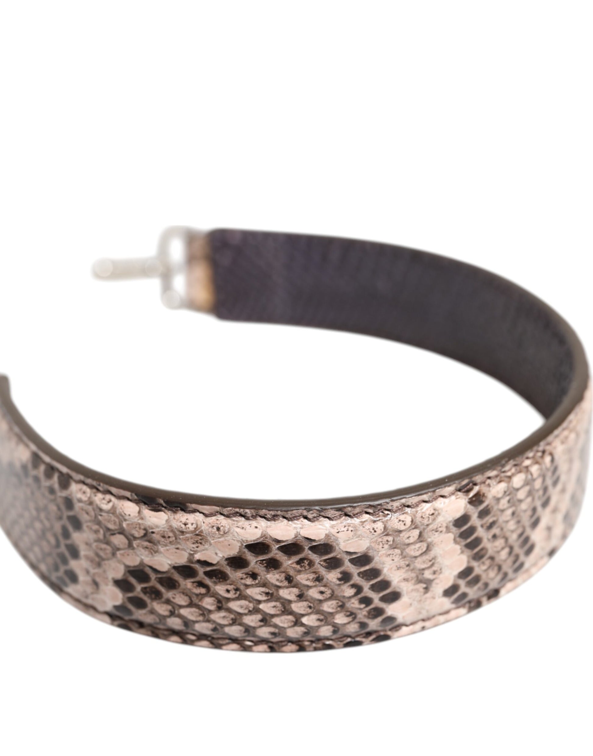 Bracelet with snake skin texture and black strap