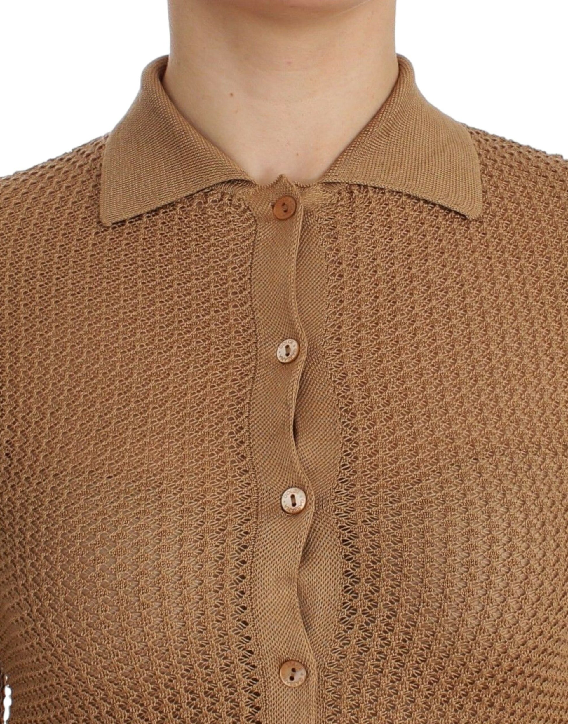 Brown knit sweater with buttons