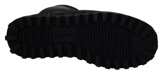 Black boot with white sole and laces