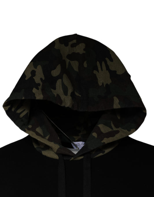 Camouflage hoodie with drawstrings